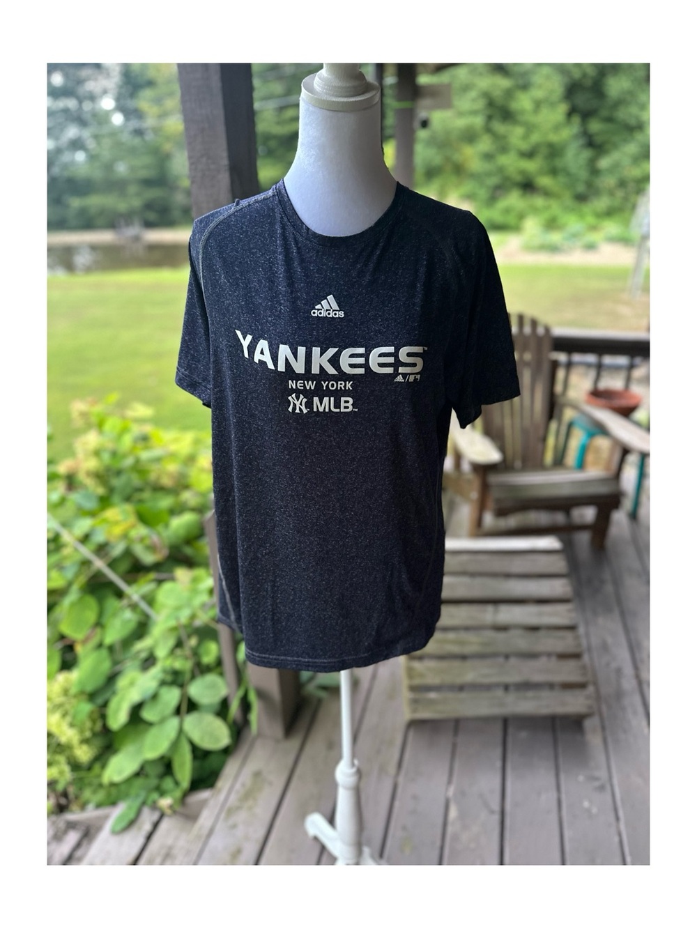 Adidas Youth Yankees Blue Heathered Performance Tee with White Logo Size XL